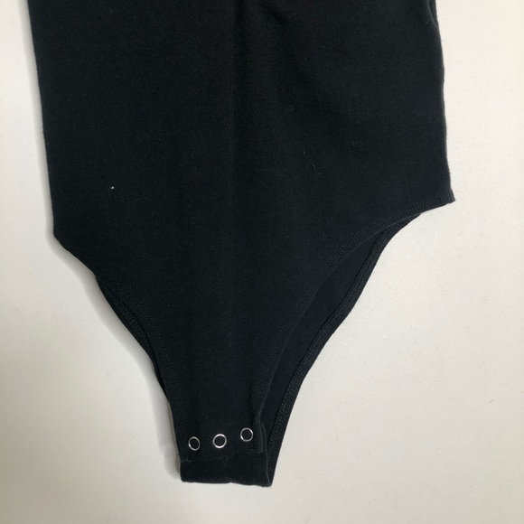 Lace Up Bodysuit - Picture 3 of 4